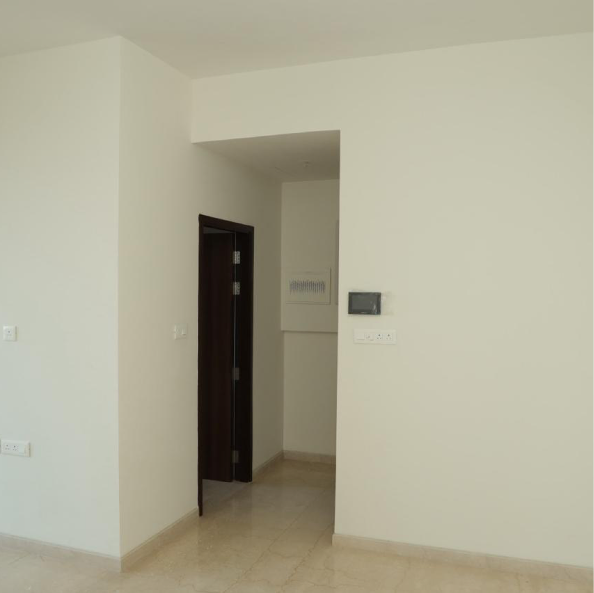 2 BHK + Pooja Room Apartment For Rent in Lodha The Park