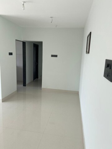Room in 3 BHK Apartment at Andheri West – for Rent
