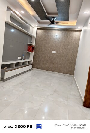 Room in 2 BHK Builder Floor at Palam – for Sale