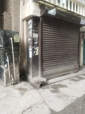  Shop For Rent in Esteem Complex, Savitri Nagar