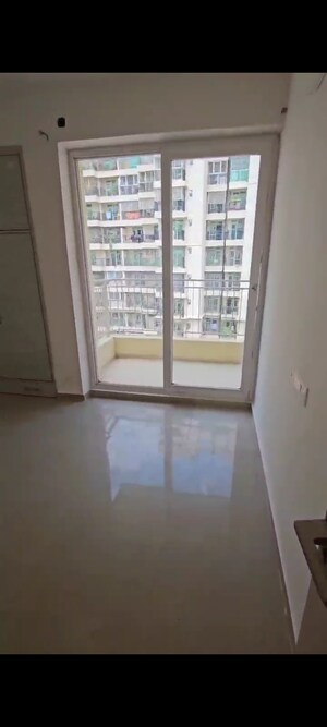 Room in 2 BHK Apartment at Sam Palm Olympia, Sector 16c Greater Noida – for Sale
