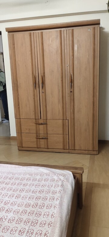Master Bedroom in 3 BHK Apartment at Newa Garden, Airoli Sector 20 – for Rent