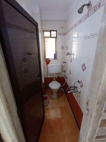 Bathroom in 1.5 BHK Apartment at Seawoods – for Rent