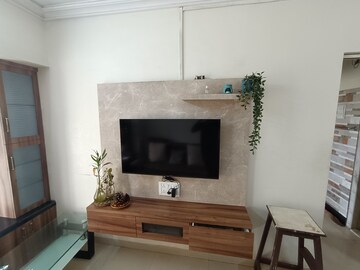 Furnished Amenities in 1.5 BHK Apartment at Seawoods – for Rent