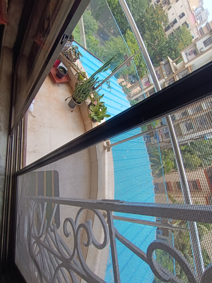 Balcony, seawoods 1.5 Bedroom 700 Sq.Ft. Apartment In Seawoods Navi Mumbai 9051650