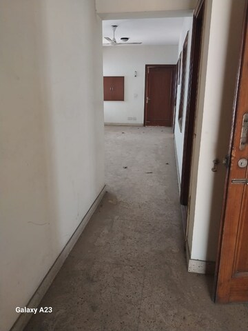 Living Room in 6+ BHK Independent House at Safdarjung Development Area – for Rent