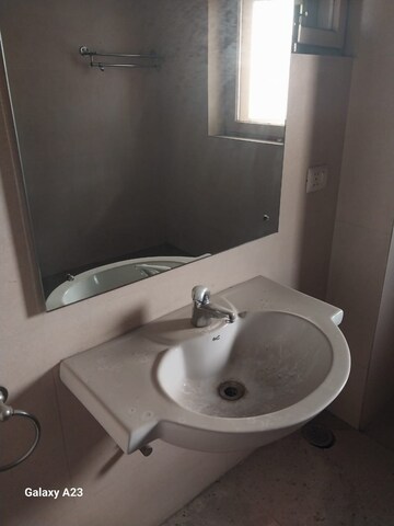 Bathroom in 6+ BHK Independent House at Safdarjung Development Area – for Rent