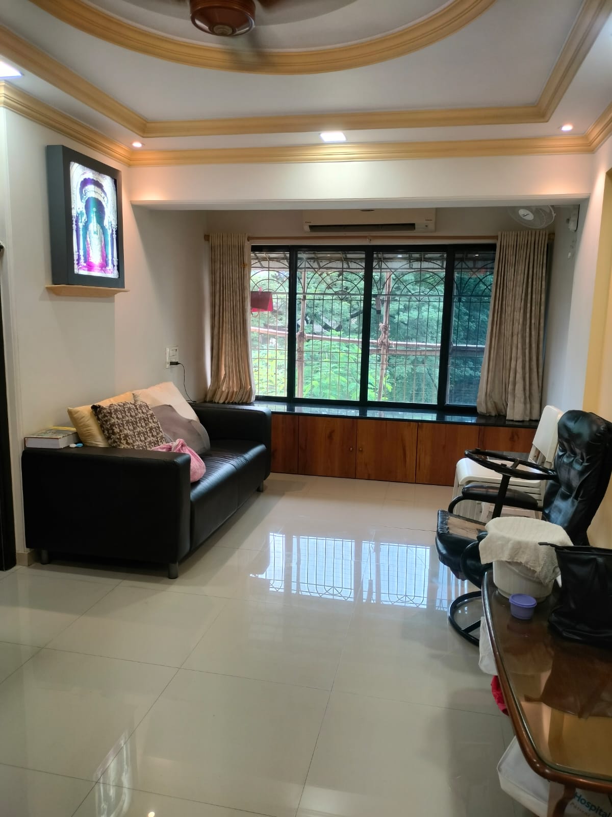 2 BHK Apartment For Sale in Shreeji Tower