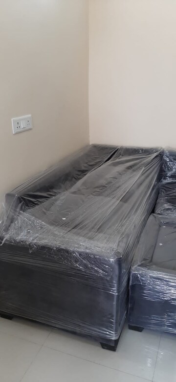 Bedroom in 2 BHK Independent House at Sector 10a – for Rent
