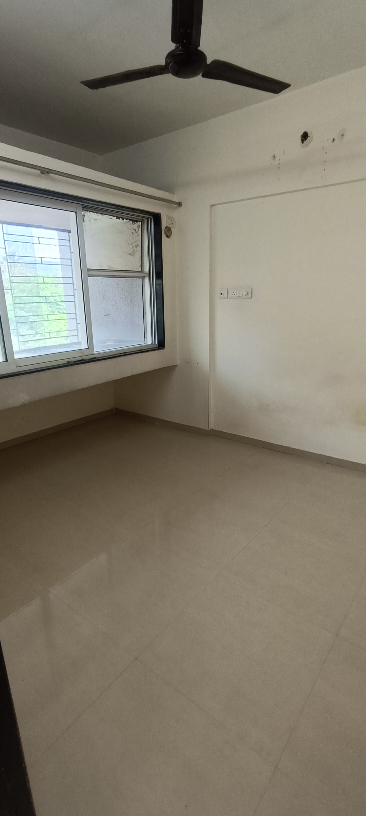 1 BHK 400 Sq.Ft. Apartment in Spring Grove Uno Society