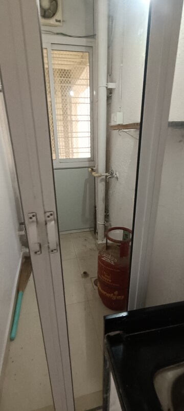 Bathroom in 1 BHK Apartment at Spring Grove Uno Society, Kandivali East – for Rent