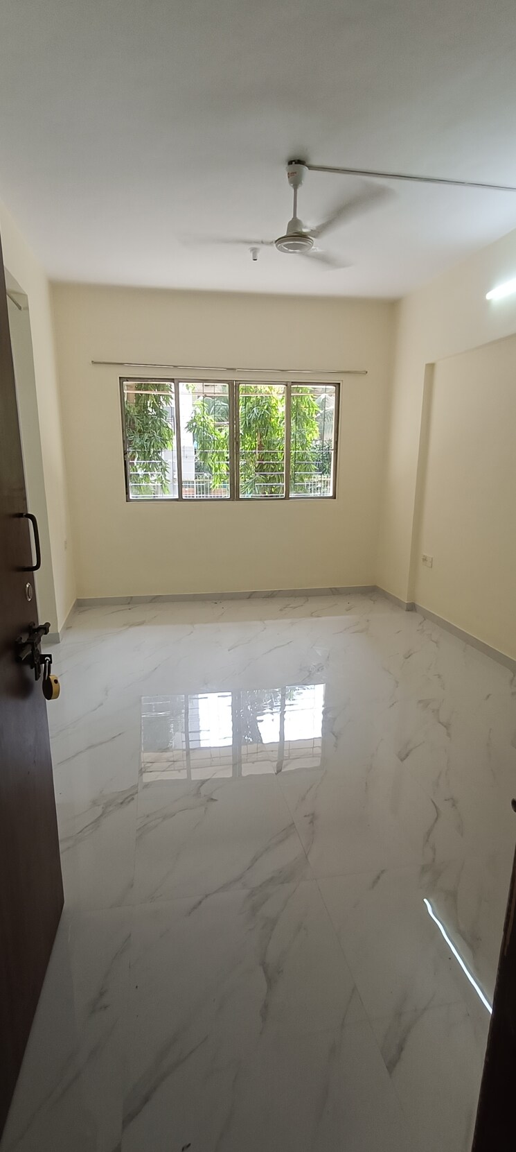 Room, anita-nagar-chs 1 Bedroom 400 Sq.Ft. Apartment In Kandivali East Mumbai 9051746