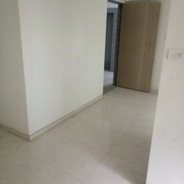 Room in 1 BHK Apartment at Dharmanath Krupa, Goregaon West – for Sale