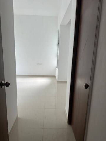 Bathroom in 2 BHK Apartment at Kalpataru Immensa, Kolshet Road – for Rent