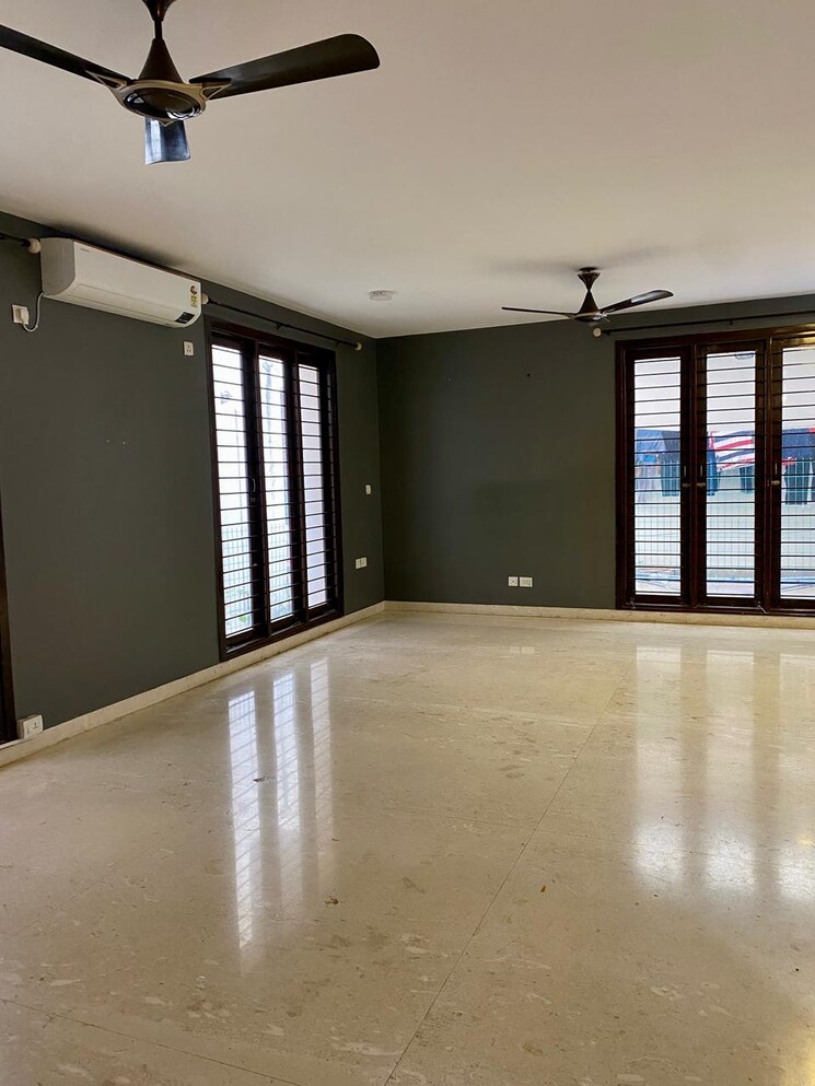 Room, krishna-northwoods 4 Bedroom 3500 Sq.Ft. Apartment In Chokkanahalli Bangalore 9051815