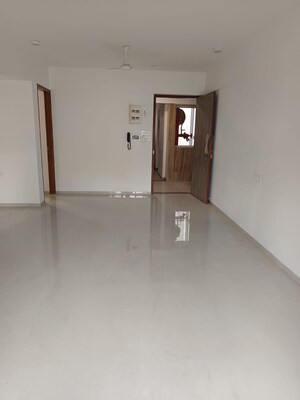 Room in 2 BHK Apartment at Acharat Baug, Santacruz West – for Sale
