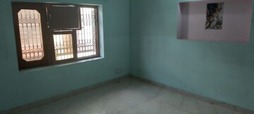 Room in 2 BHK Independent House at Sector 10a – for Rent