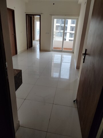 Bathroom in 2.5 BHK Apartment at Panchsheel Greens II, Sector 16 Greater Noida – for Sale