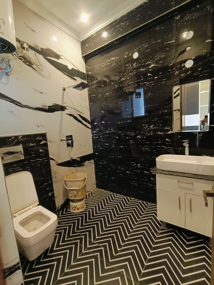 Team Area, trishla-city 4 Bedroom 2530 Sq.Ft. Apartment In Patiala Road Zirakpur 9052006