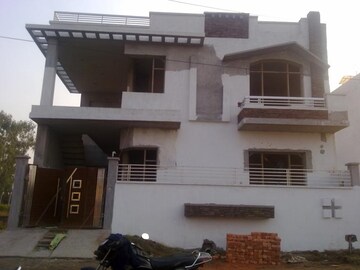 2 BHK Independent House – Exterior View View at Sector 4 - for Rent