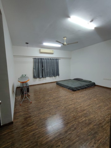 Bedroom in 3 BHK Apartment at Lodha Meridian, Kukatpally – for Rent