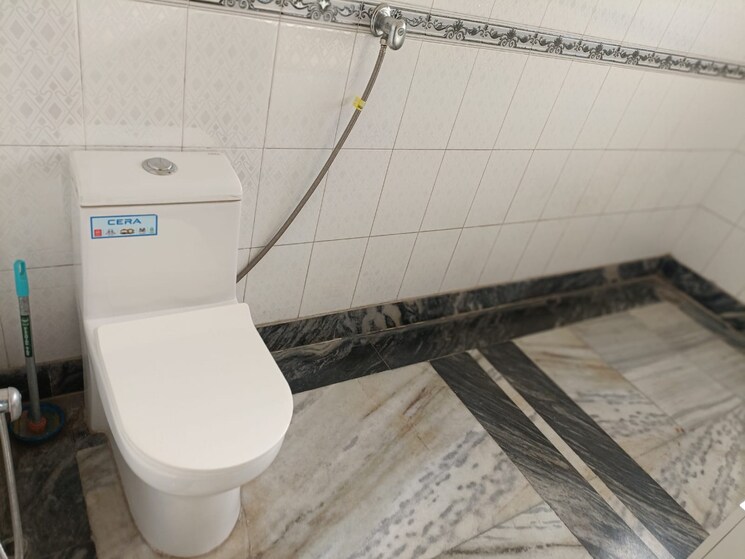 Bathroom, sector 4 2 Bedroom 1500 Sq.Ft. Independent House In Sector 4 Panchkula 9052145