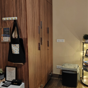 Furnished Amenities in 2.5 BHK Villa at Sector 23 – for Rent