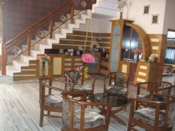 Gym in 2 BHK Independent House at Sector 4 – for Rent