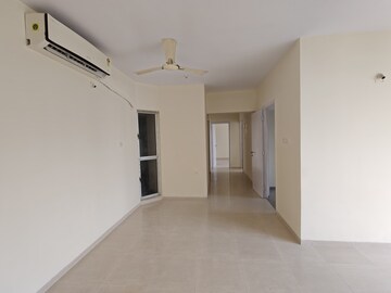 Room in 2.5 BHK Apartment at Siddhachal Phase 5 CHS Ltd, Vasant Vihar – for Rent