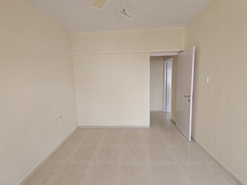 Room in 2.5 BHK Apartment at Siddhachal Phase 5 CHS Ltd, Vasant Vihar – for Rent
