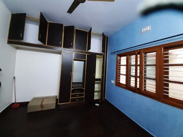 Room in 2 BHK Independent House at Ramamurthy Nagar – for Sale