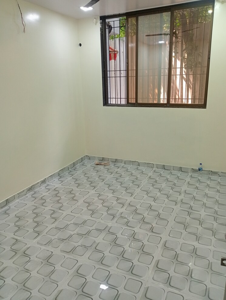 Room, juhu 1 Bedroom 430 Sq.Ft. Apartment In Juhu Mumbai 9052248