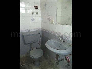 Bathroom in 2 BHK Independent House at Sector 4 – for Rent