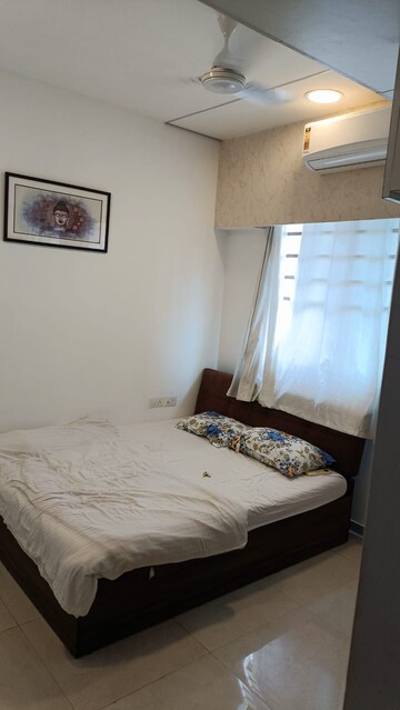 Bedroom in 1 BHK Apartment at Sheth Vasant Oasis, Andheri East – for Rent