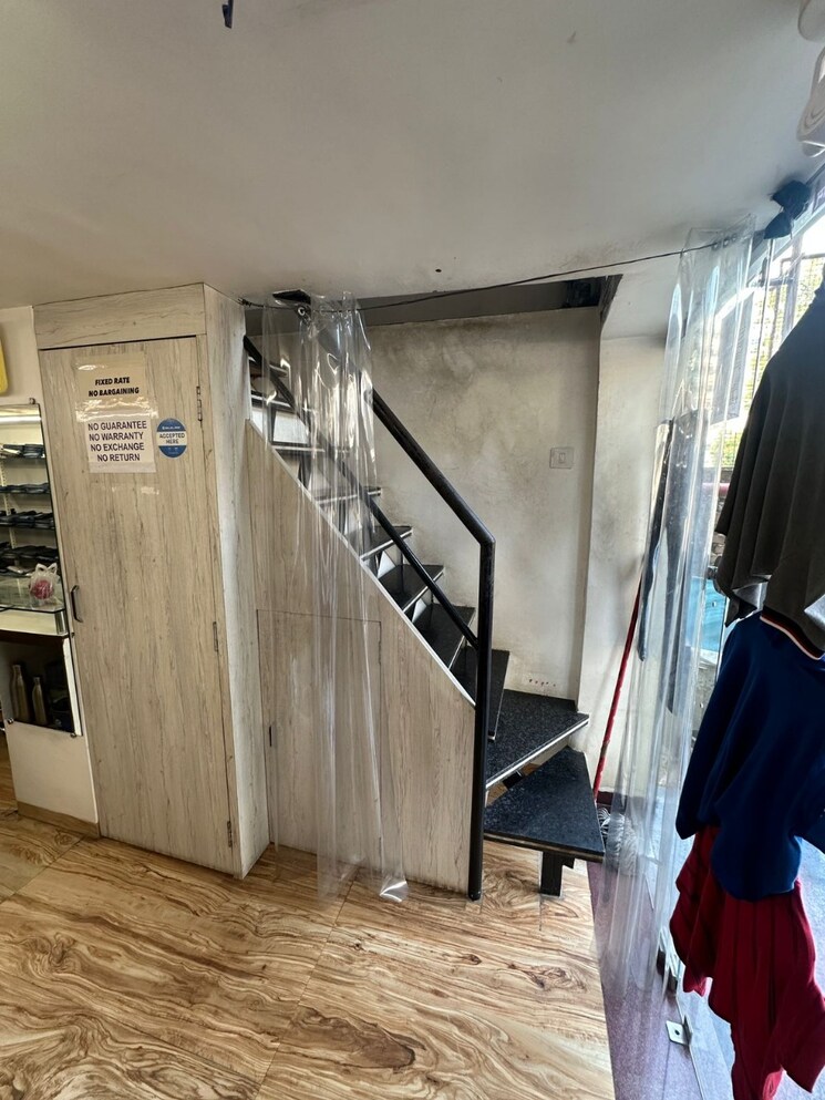 Exterior View, navrangpura Commercial Showroom 1500 Sq.Ft. In Navrangpura Ahmedabad 9052260