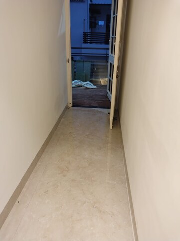 Balcony in 2 BHK Independent House at Sector 4 – for Rent