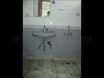 Bathroom in 3 BHK Independent House at Sector 4 – for Rent