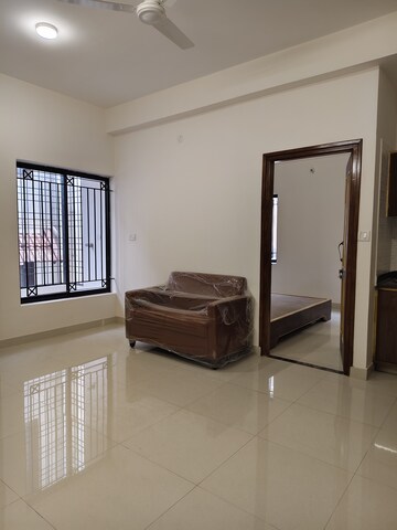 Room in 1 BHK Apartment at Koramangala – for Rent