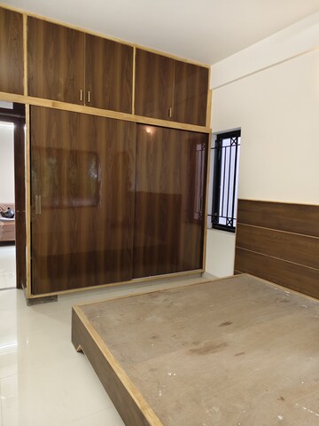 Room in 1 BHK Apartment at Koramangala – for Rent
