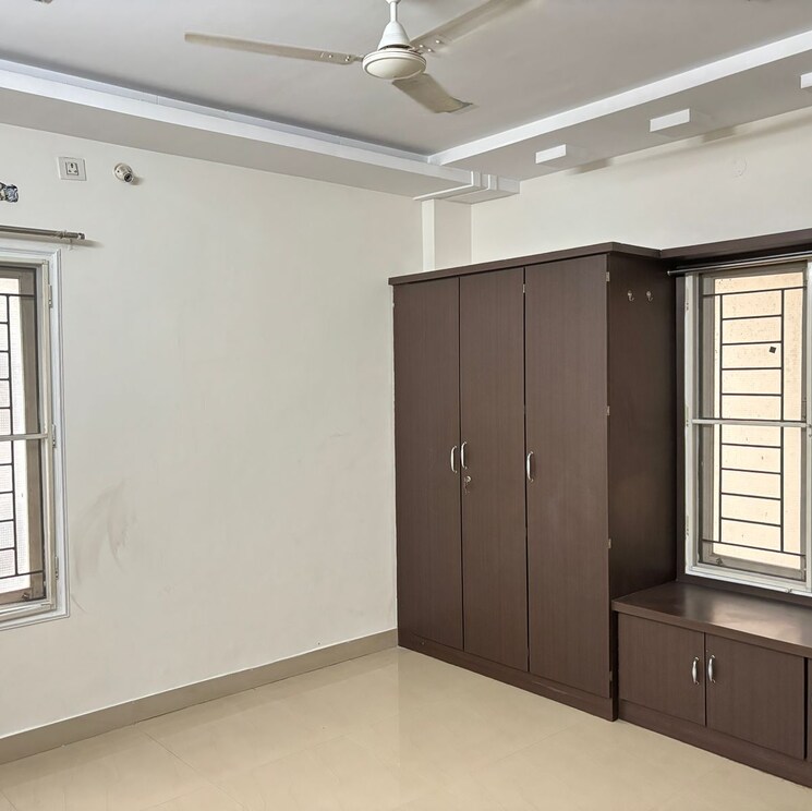Room, madhapur 2 Bedroom 1180 Sq.Ft. Builder Floor In Madhapur Hyderabad 9052359