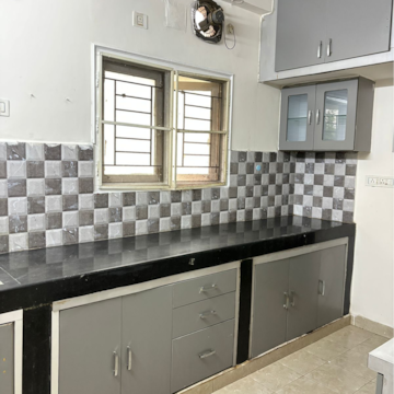 Kitchen in 2 BHK Builder Floor at Madhapur – for Rent