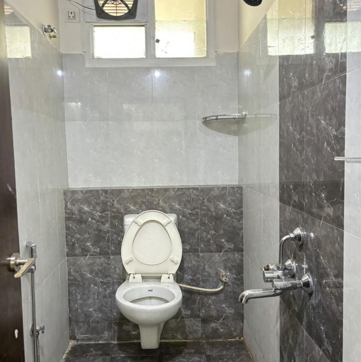 Bathroom, madhapur 2 Bedroom 1180 Sq.Ft. Builder Floor In Madhapur Hyderabad 9052359