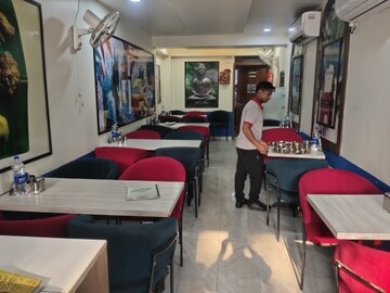  Shop For Rent in Fraser Road Area