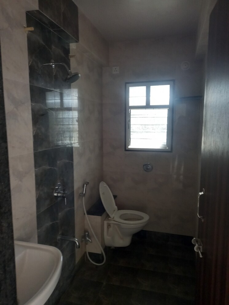 Attached Bathroom, pgd-pinnacle 2 Bedroom 752 Sq.Ft. Apartment In Mundhwa Pune 9052378
