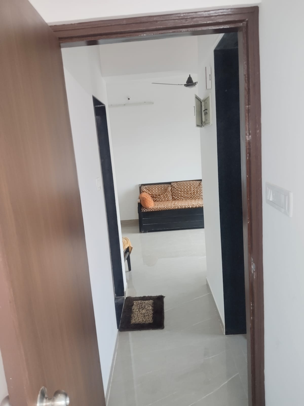 1 BHK 422 Sq.Ft. Apartment in Cosmos Hilton