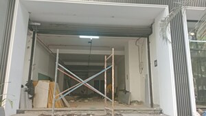  Showroom For Sale in Bharat Auravistas, Andheri West