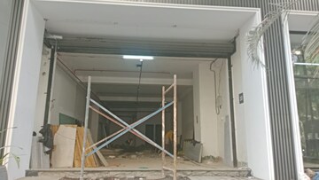  Showroom For Sale in Bharat Auravistas, Andheri West