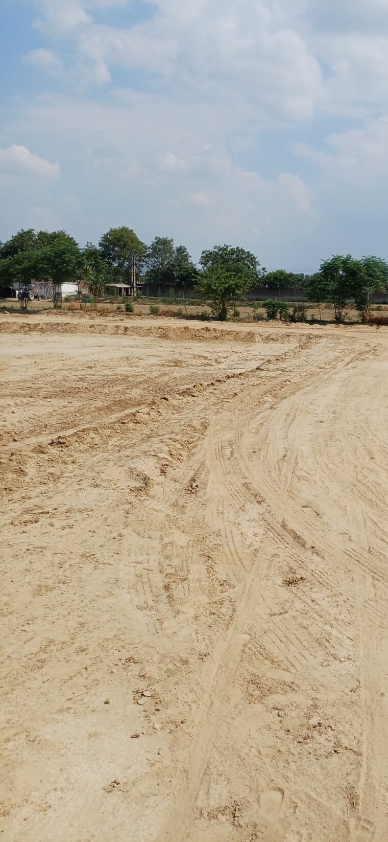 undefined, dheeraj nagar  86 Sq.Yd. Plot In Dheeraj Nagar Faridabad 9052387