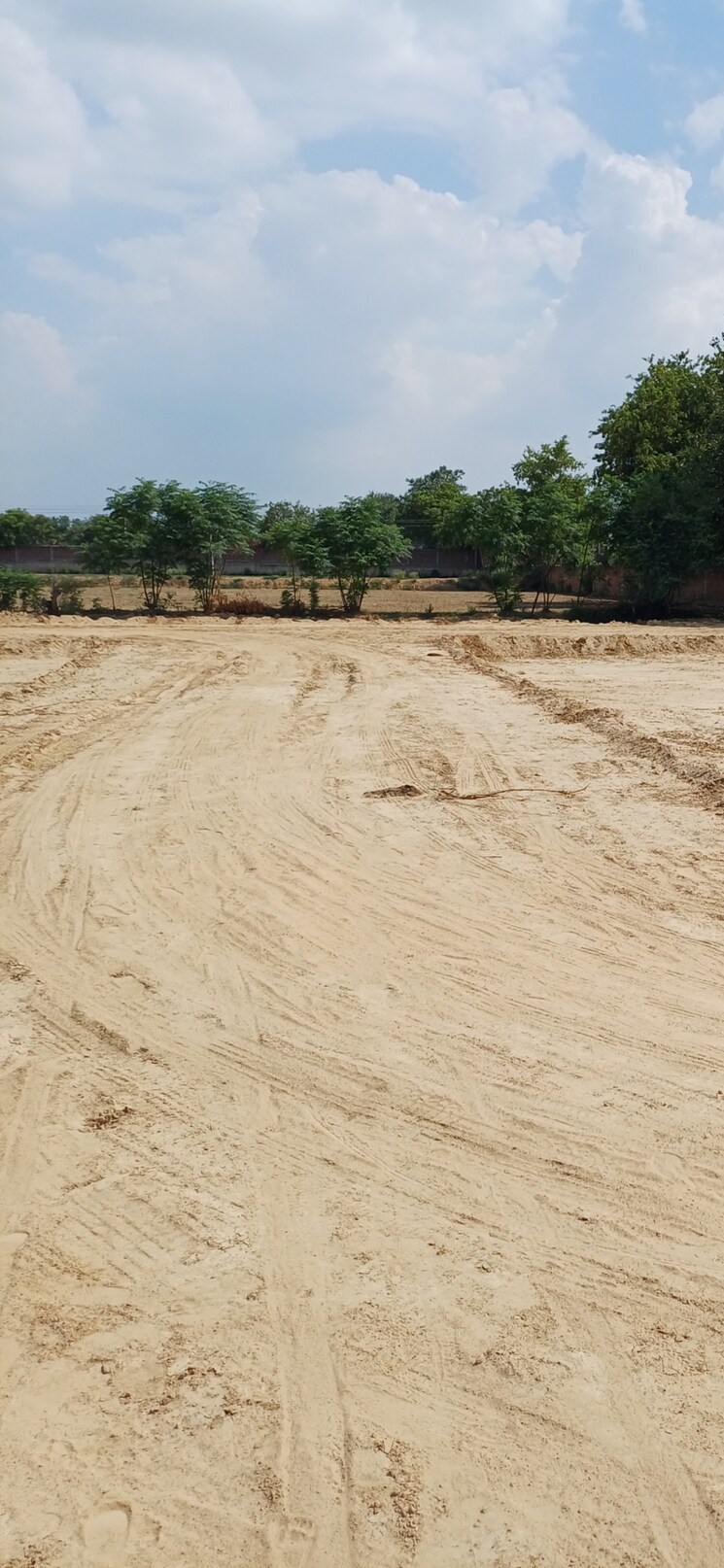 undefined, dheeraj nagar  86 Sq.Yd. Plot In Dheeraj Nagar Faridabad 9052387