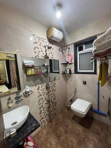 Team Area in 3 BHK Apartment at Versova Heights, Versova – for Rent